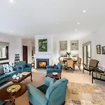 Forty Pine Trees Villa *