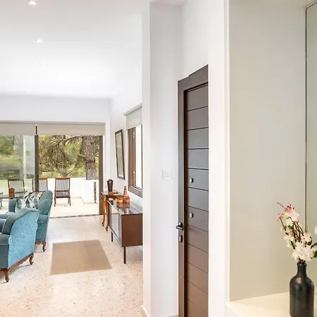 别墅 Forty Pine Trees *