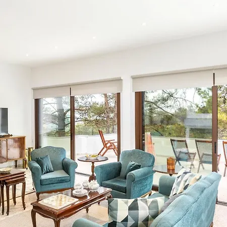 Villa Forty Pine Trees Plátres