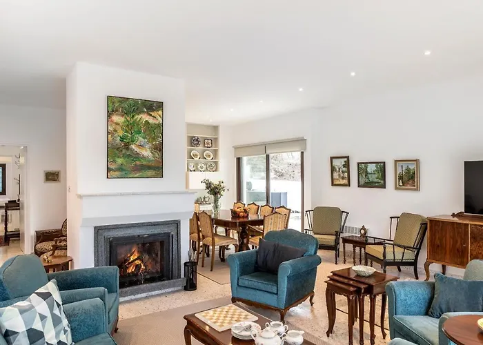 Forty Pine Trees Villa *