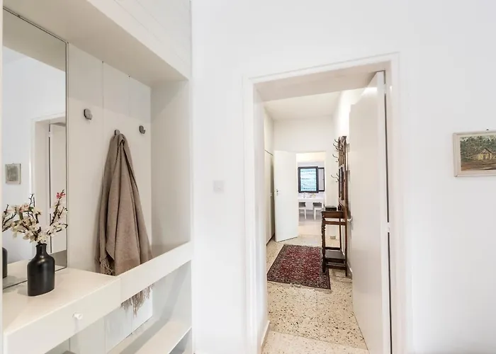 Forty Pine Trees Vila Platres