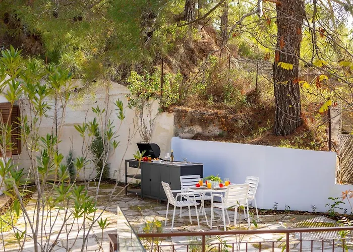 Villa Forty Pine Trees *