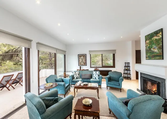 Forty Pine Trees Villa Platres